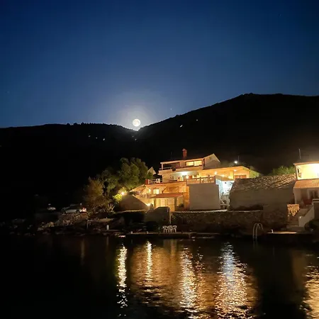 Casa vacanze Hvar-zarace Ina 3